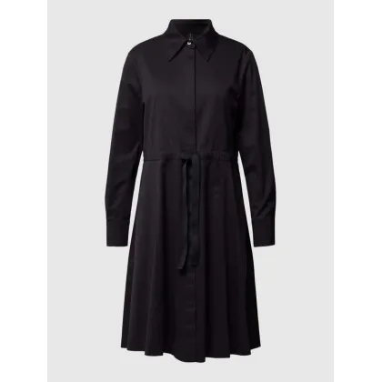 Zdjęcie Sukienka o długości do kolan z wykładanym kołnierzem