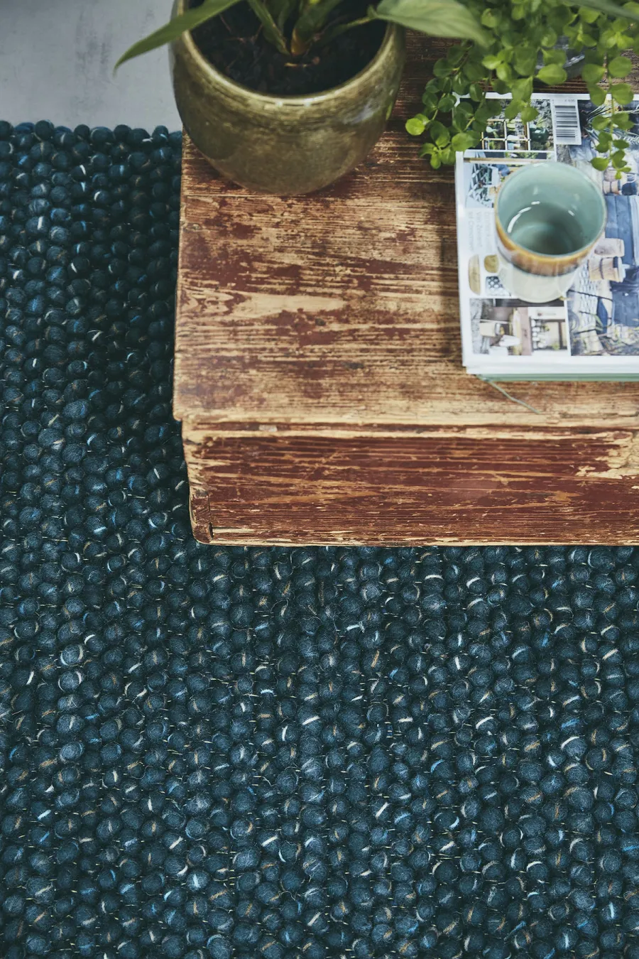 obrazek 3 Ekskluzywny granatowy dywan pleciony - COBBLE 29208