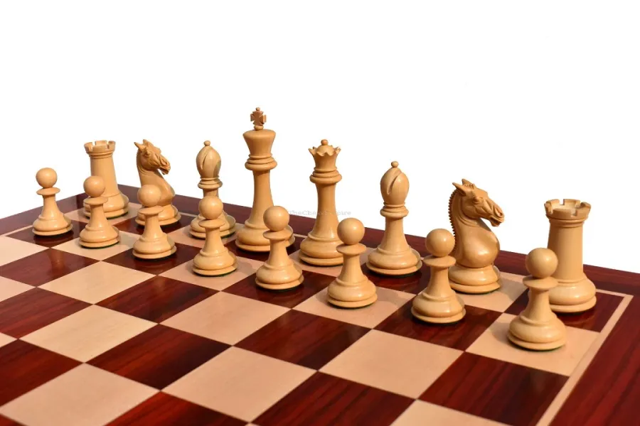 obrazek 9 Klasyczny zestaw szachowy z bukszpanu i padauk - The Chess Empire