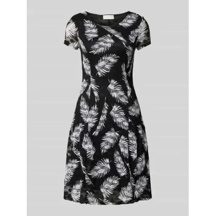 Zdjęcie Sukienka o długości do kolan ze wzorem na całej powierzchni