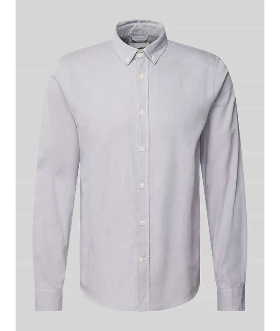 obrazek 1 Koszula casualowa o kroju regular fit z kołnierzykiem typu button down model ‘QUAASA’