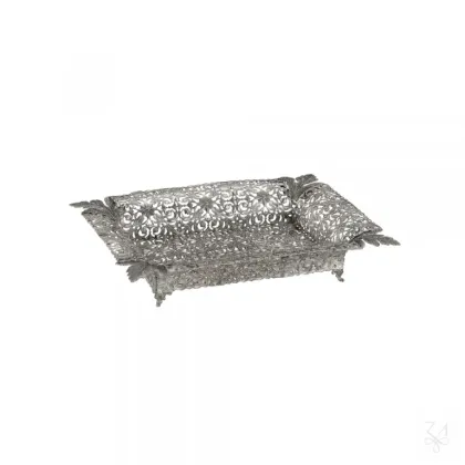 Picture Beautiful rectangular silver basket with openwork decoration - Zaramella Argenti