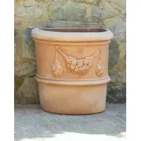 Picture A beautiful terrace pot made of clay - Fornace Masini