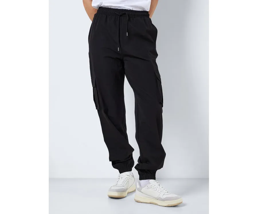 obrazek 1 Noisy May Joggery Kirby 27026174 Czarny Cargo Fit