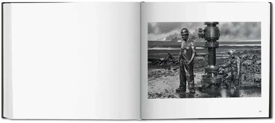 obrazek 9 Książka Sebastião Salgado. Kuwejt. Pustynia w ogniu - Taschen