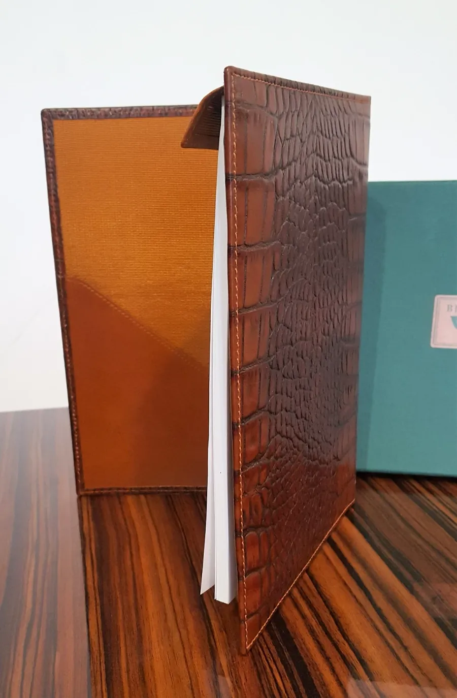 obrazek 6 Stylowa teczka na notes z kieszonką na listy