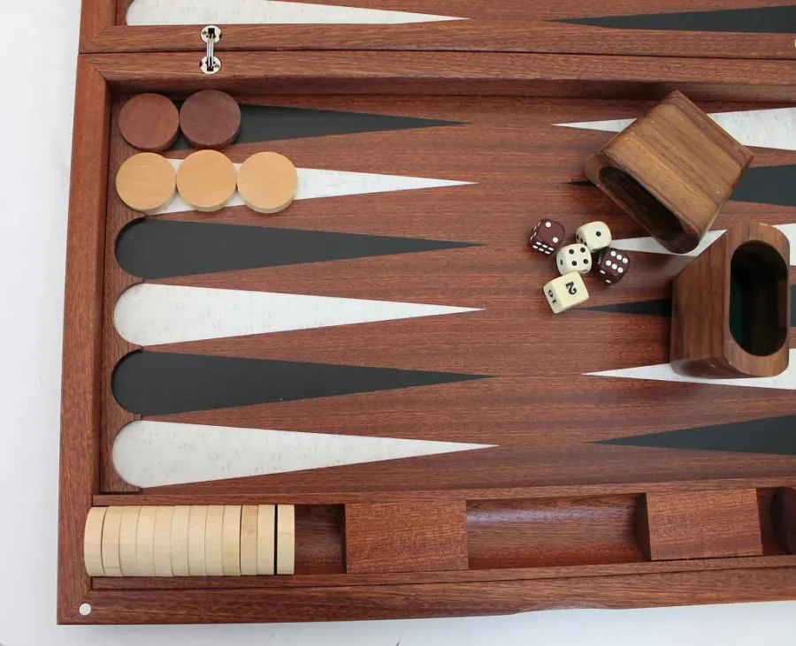 obrazek 2 Mahoniowy zestaw do gry w backgammon 61x50 cm