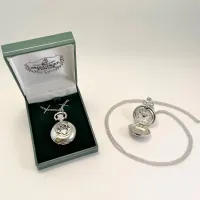 Picture Exclusive women's necklace - watch decorated with an Irish Claddagh pattern