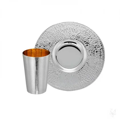 Zdjęcie Srebrny zestaw kiduszowy Hammered Cut Conico w stylu nowoczesnym - Zaramella Argenti