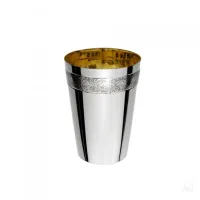 Picture Beautiful silver kiddush cup with a modern shape - Zaramella Argenti