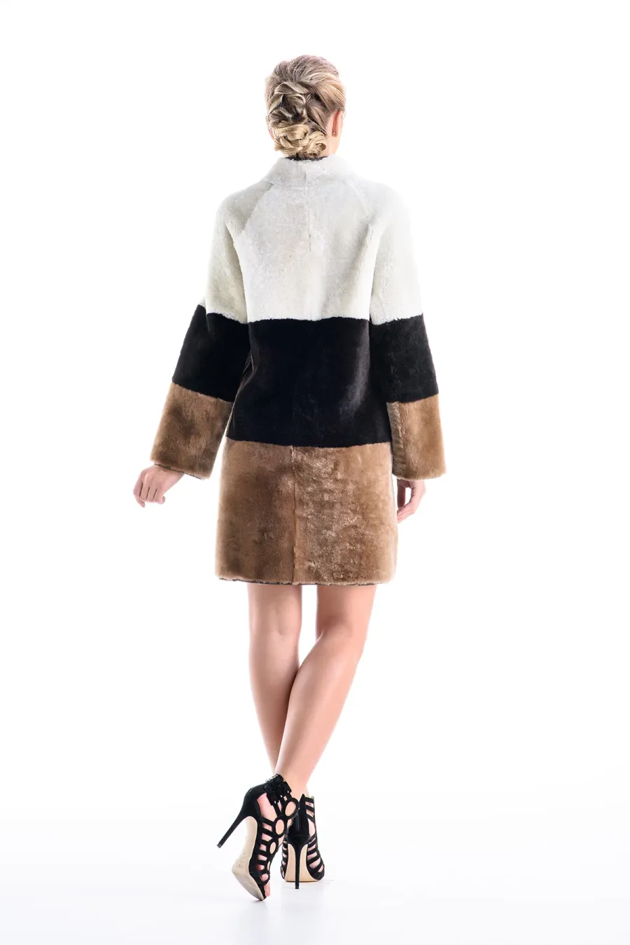 picture 3 Elegant and feminine mouton fur coat - A&A Vesa