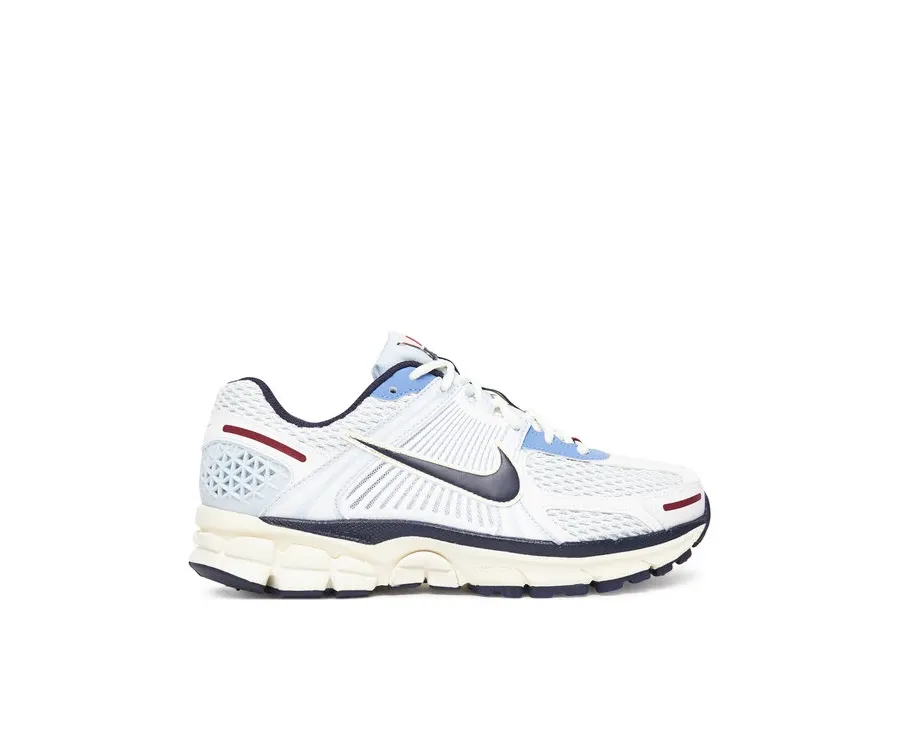 obrazek 1 Nike Sneakersy Zoom Vomero 5 FV8111 Niebieski