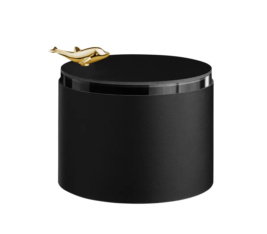 obrazek 1 Wyjątkowe czarne skórzane pudełko Ø15xH10 cm ozdobione złotym delfinem