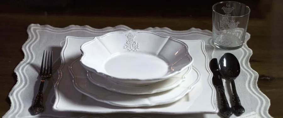 obrazek 2 Piękny ceramiczny dzbanek do herbaty - Virginia Casa