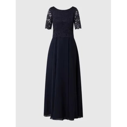 Zdjęcie Sukienka wieczorowa z koronkowym obszyciem