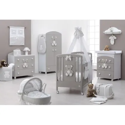 Zdjęcie Eleganckie łóżeczko w kolorze czekoladowym - Italbaby