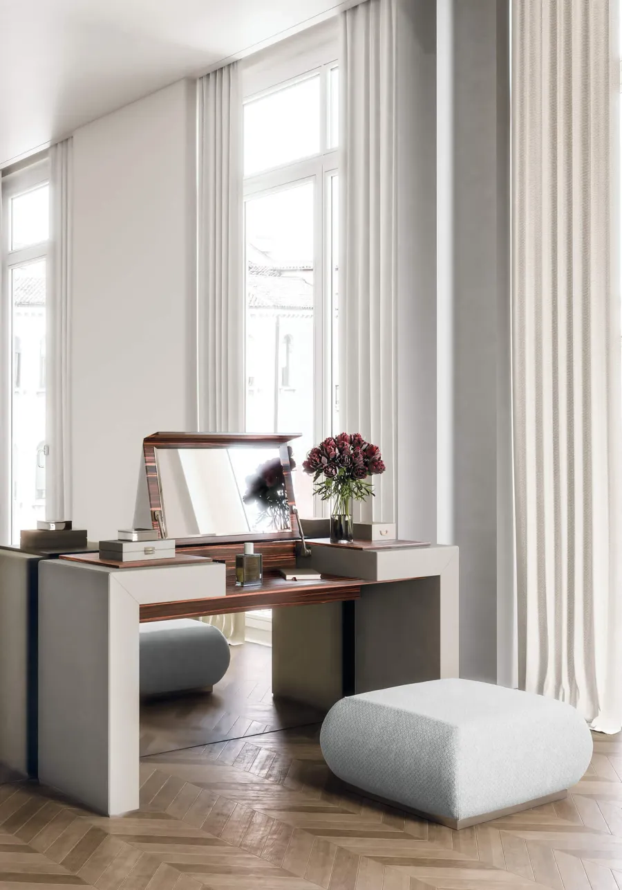 obrazek 3 Włoska modernistyczna pufa do salonu lub sypialni