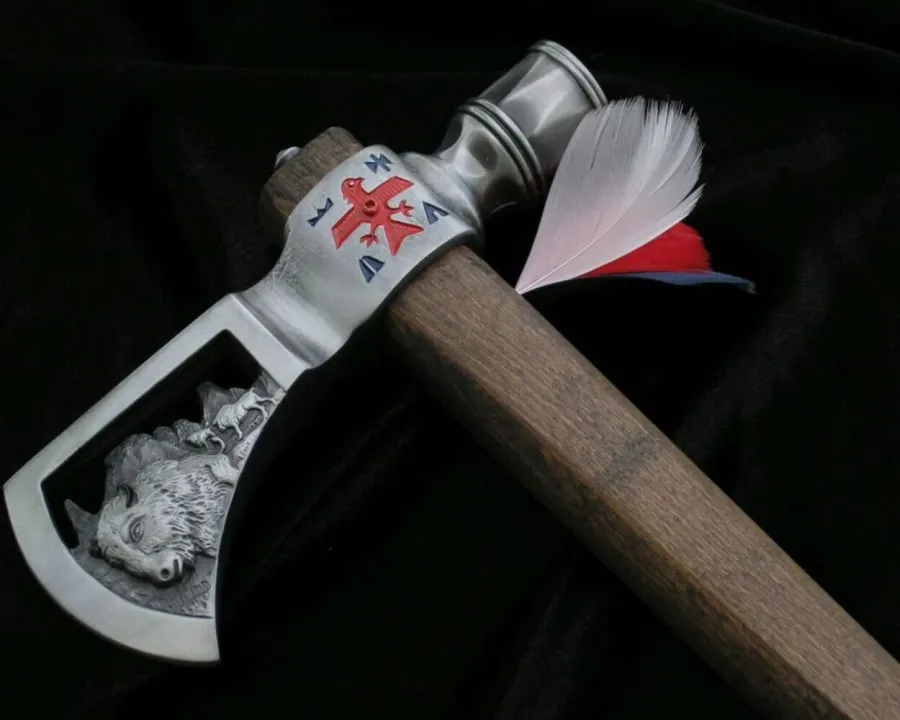 obrazek 3 Stylowy indiański tomahawk z bizonem