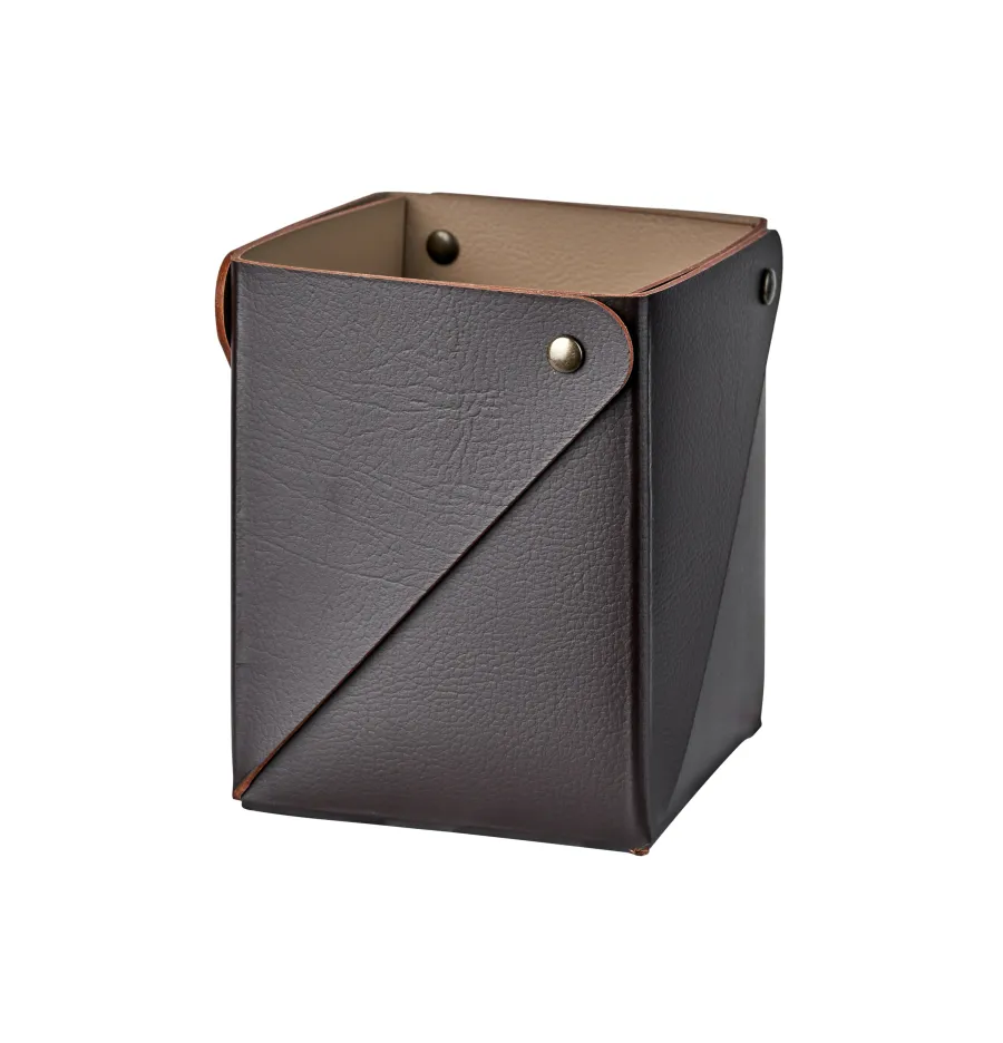 obrazek 1 Stylowe skórzane pudełko Miu 7x7xH8 cm w kolorze czekoladowym