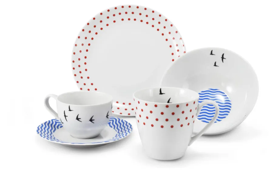 obrazek 1 Piękny 5-elementowy zestaw śniadaniowy z porcelany zdobiony subtelnym geometrycznym motywem z kolekcji BeFree – Leander