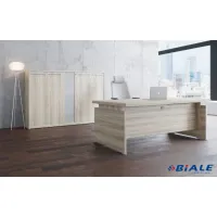 Zdjęcie Stylowe biurko z serii Linus do gabinetu lub biura