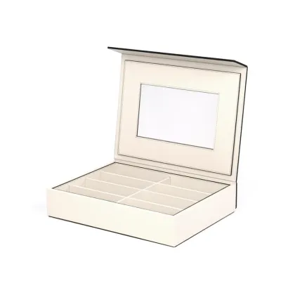 Zdjęcie Stylowe skórzane pudełko