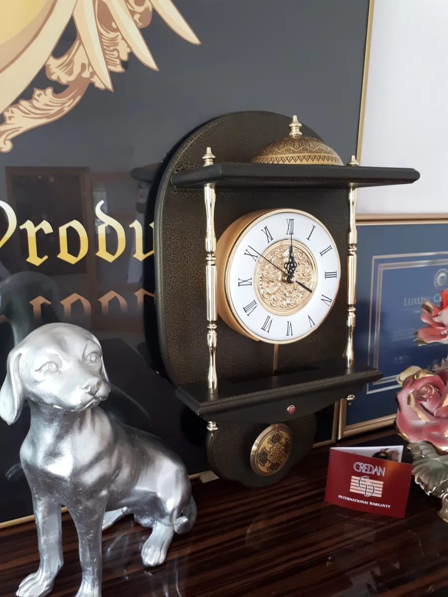 picture 6 Decorative hanging clock Black Forest