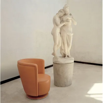 Zdjęcie Piękny designerski fotel do stylowych wnętrz – Mascheroni