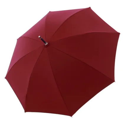 Zdjęcie Praktyczny czerwony parasol z funkcją użytkową jako laska