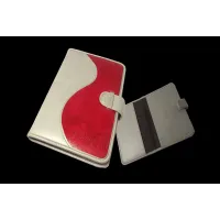 Zdjęcie Włoski pamiętnik z zapięciem na pasek oraz logo firmowym