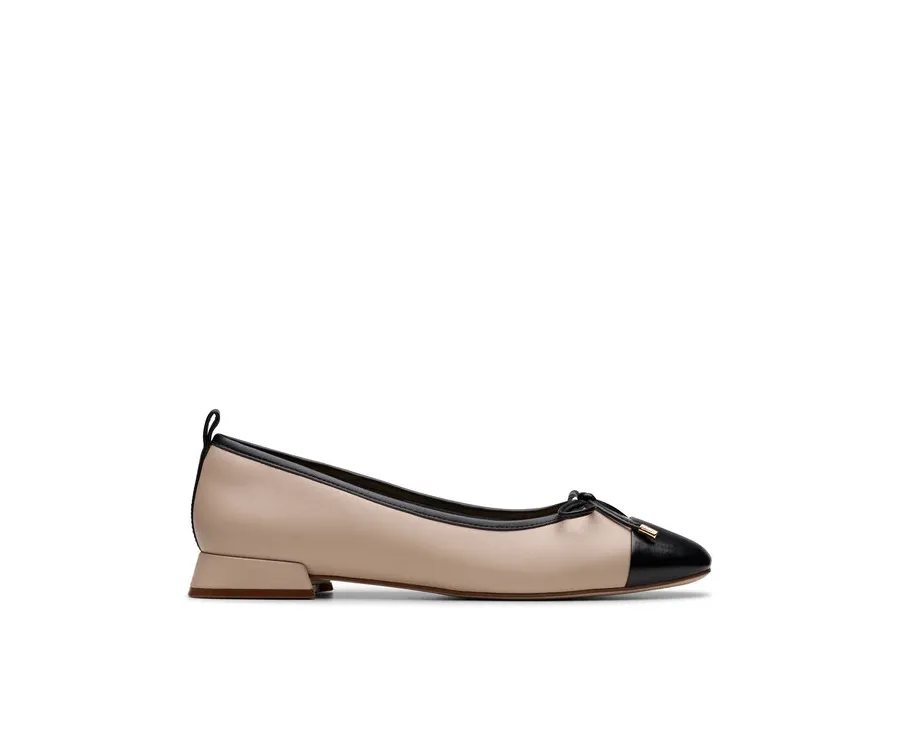 obrazek 1 Clarks Baleriny Ubree15 Poppy 26181329 Beżowy