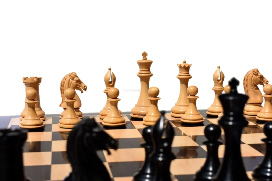 obrazek 8 Prestiżowy zestaw szachowy serii Knights of The Empire Prestige - The Chess Empire