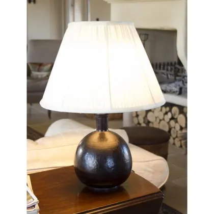 Zdjęcie Luksusowa lampa angielskiej marki