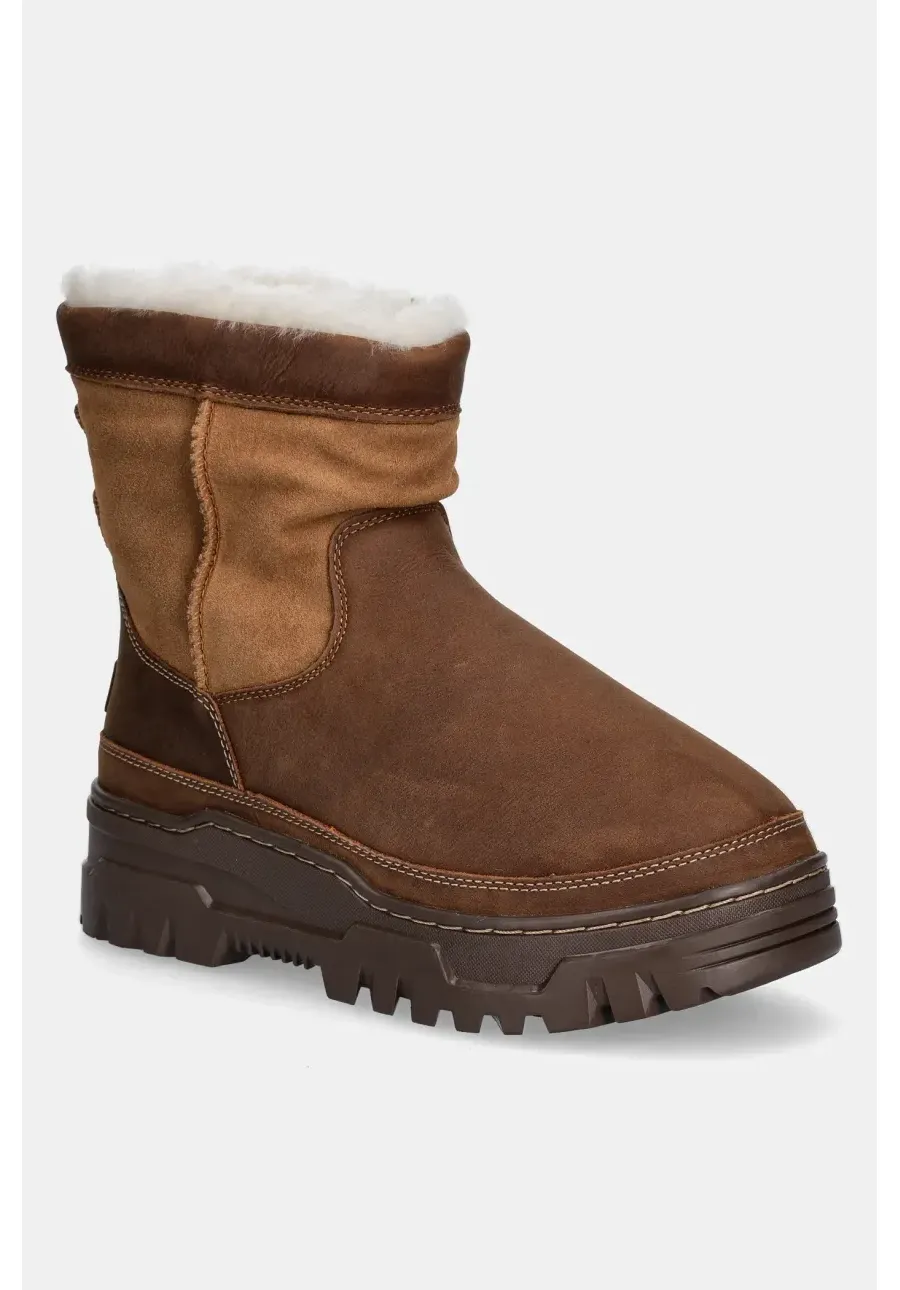 obrazek 1 UGG śniegowce zamszowe Heritage Pull On Trailgazer kolor brązowy 1158213-CHE