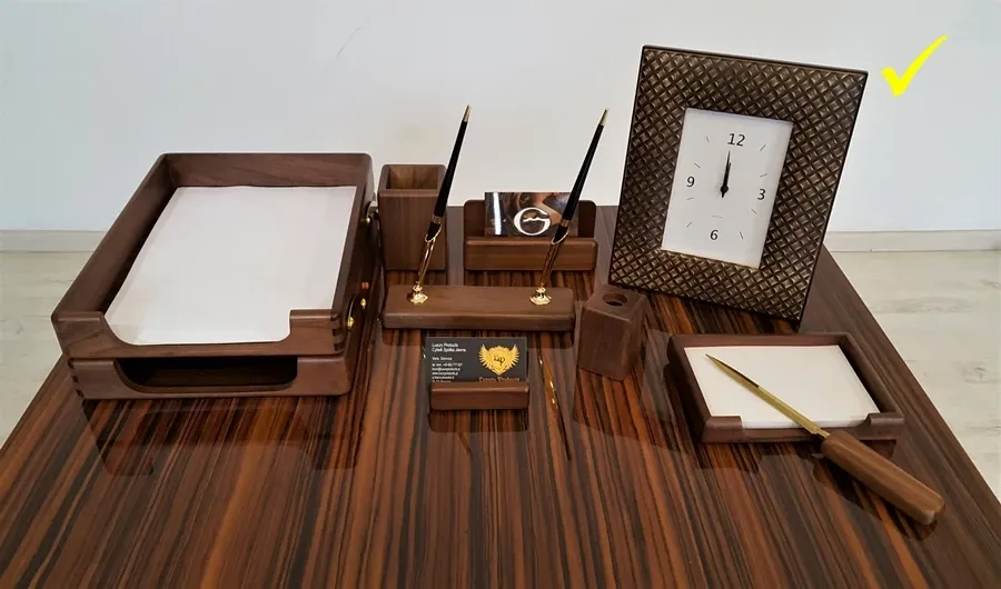 picture 5 Exclusive wooden watch to the salon by Giemme brand