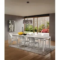 Picture A stylish extendable dinner table for a unique interior - La Primavera