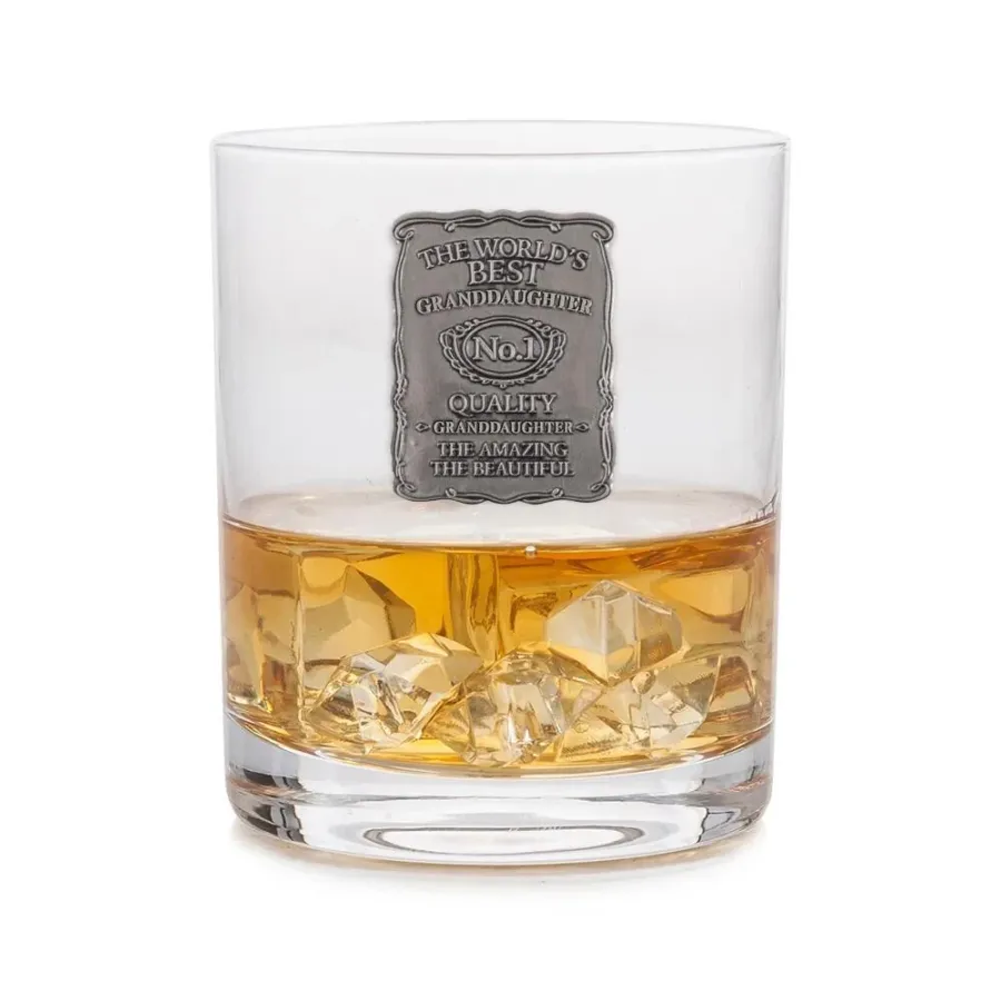 obrazek 1 Szklanka do whisky z cynowym emblematem ”Najlepsza wnuczka na świecie” – prezent dla najlepszej wnuczki