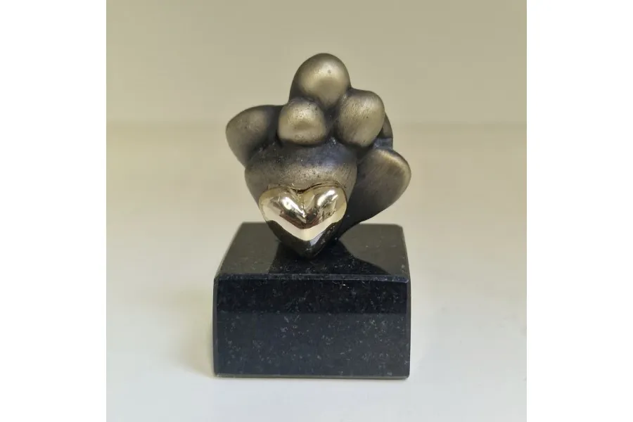 obrazek 1 Luksusowa figurka z platerowanego brązu "Ze sobą" - wspaniały prezent dla bliskiej osoby