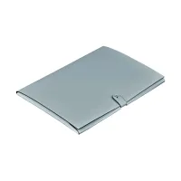 Zdjęcie Skórzana teczka na dokumenty A4 23х31 cm w kolorze jasnego błękitu