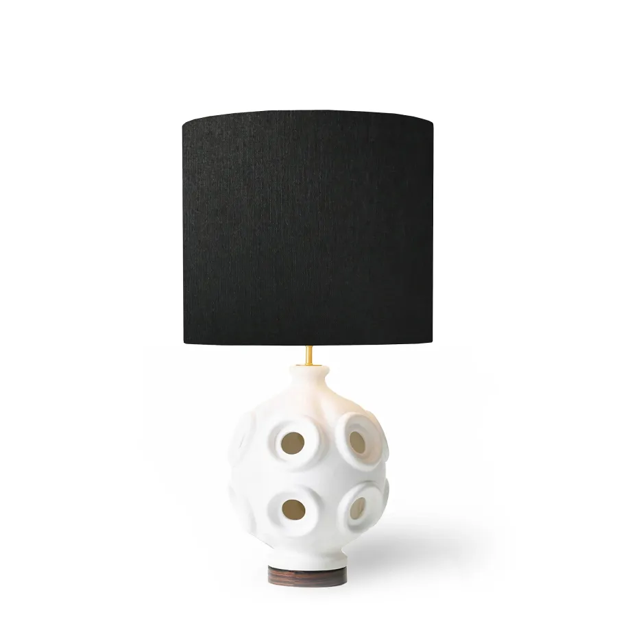 obrazek 1 Ceramiczna lampa stołowa z drewnianą podstawą H.86xL.46xP.46 cm