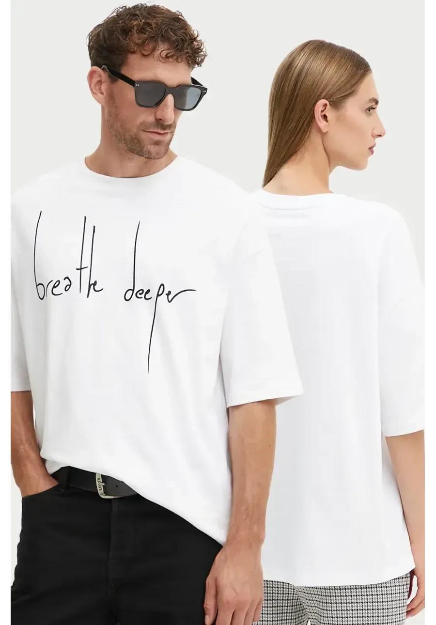 obrazek 1 A.P.C. t-shirt bawełniany t-shirt journey kolor biały wzorzysty COHFM.M26440