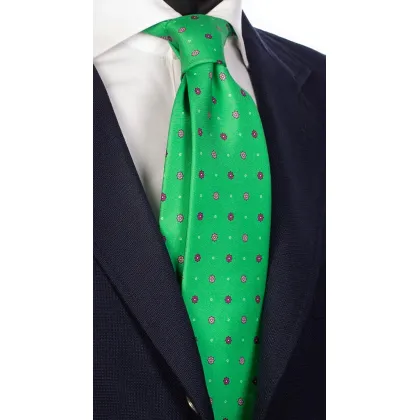 Zdjęcie Piękny, zielony krawat w drobne różowe kwiatki