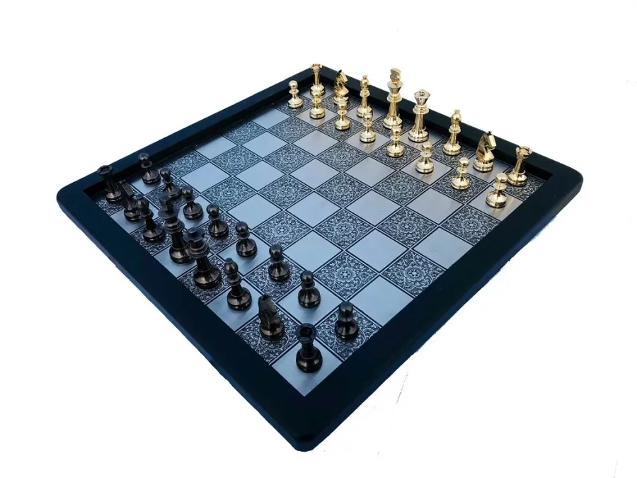 obrazek 2 Miniaturowy komplet szachowy z mosiądzu - The Chess Empire