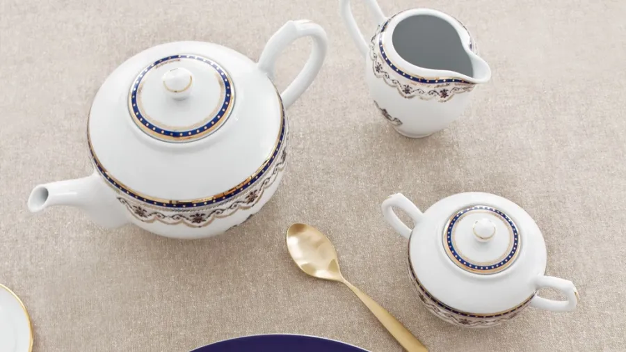 obrazek 3 Gustowna zastawa stołowa z porcelany dla 12 osobowej rodziny - Porcel