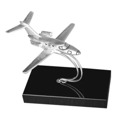 Zdjęcie Statuetka z samolotem odrzutowym