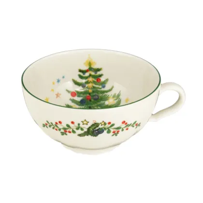 Zdjęcie Stylowa porcelanowa filiżanka do herbaty zdobiona świątecznym motywem - Seltmann Weiden