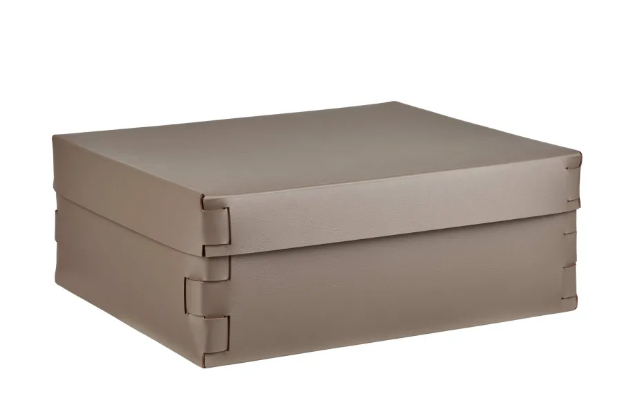 obrazek 1 Skórzane pudełko Snob 36x30xH13,5 cm w kolorze cappuccino