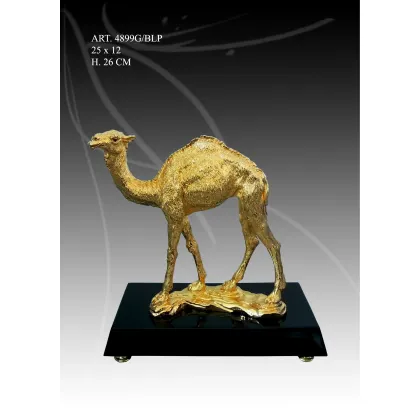 Zdjęcie Wyjątkowa figura dumnego wielbłąda