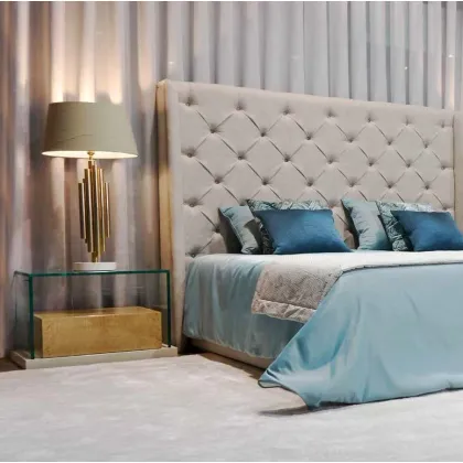 Picture Exclusive bed with headboard by Epoca