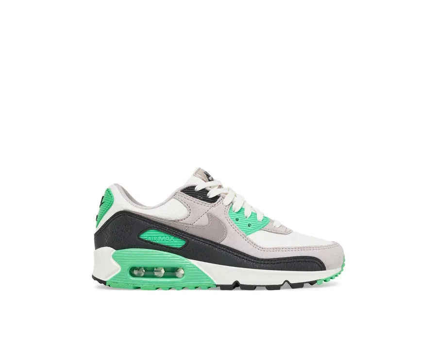 obrazek 1 Nike Sneakersy Air Max 90 FJ3208 001 Biały